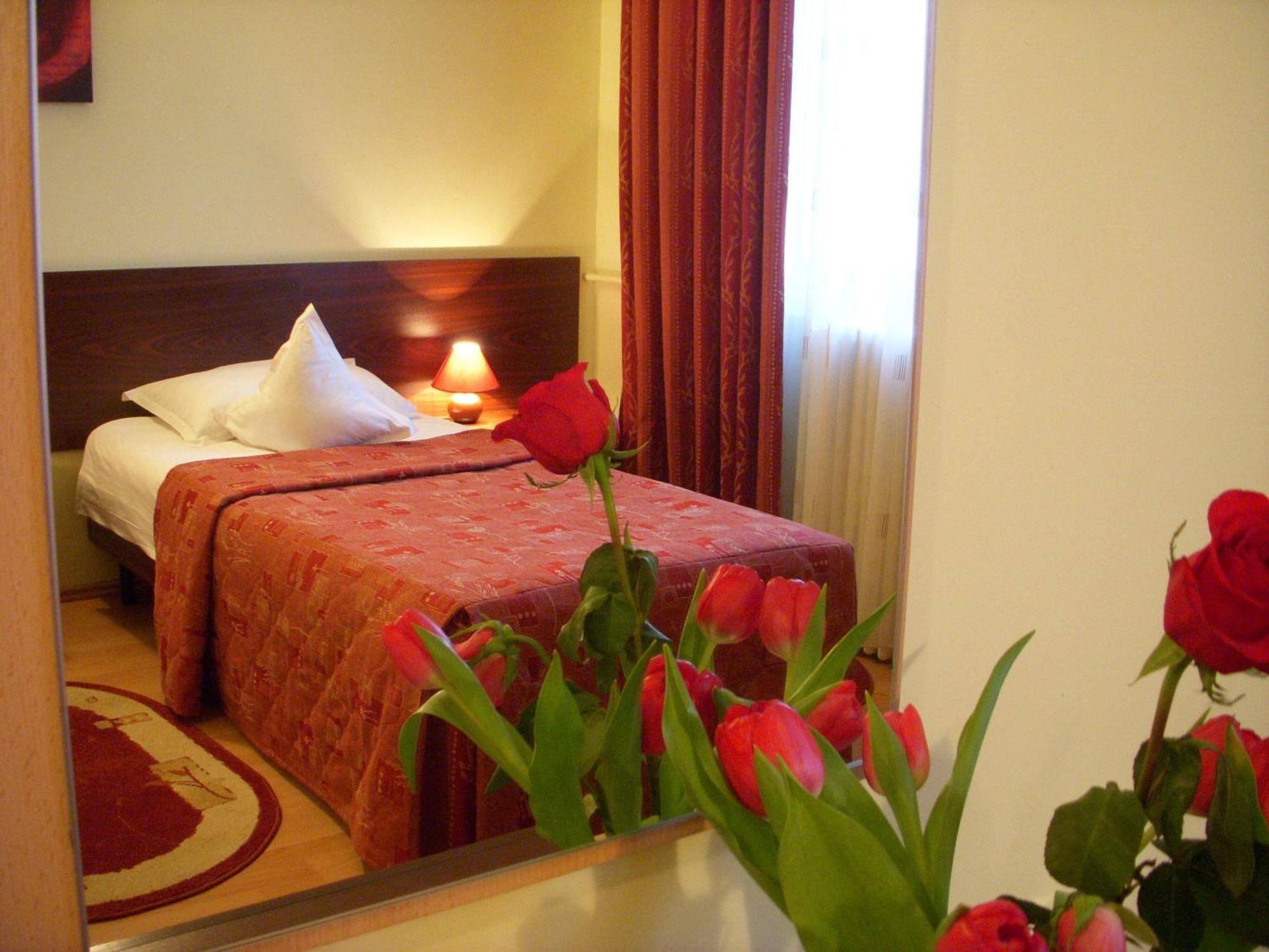 Hotel Decebal Braşov Dış mekan fotoğraf