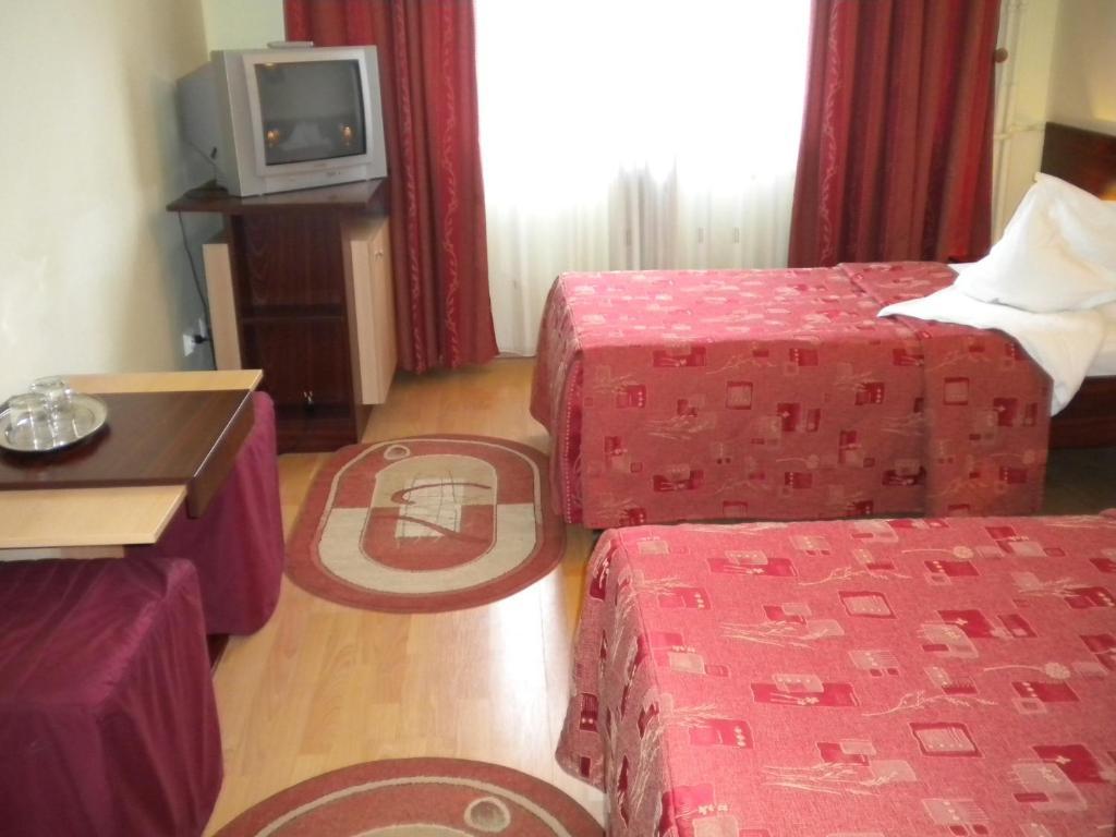 Hotel Decebal Braşov Dış mekan fotoğraf