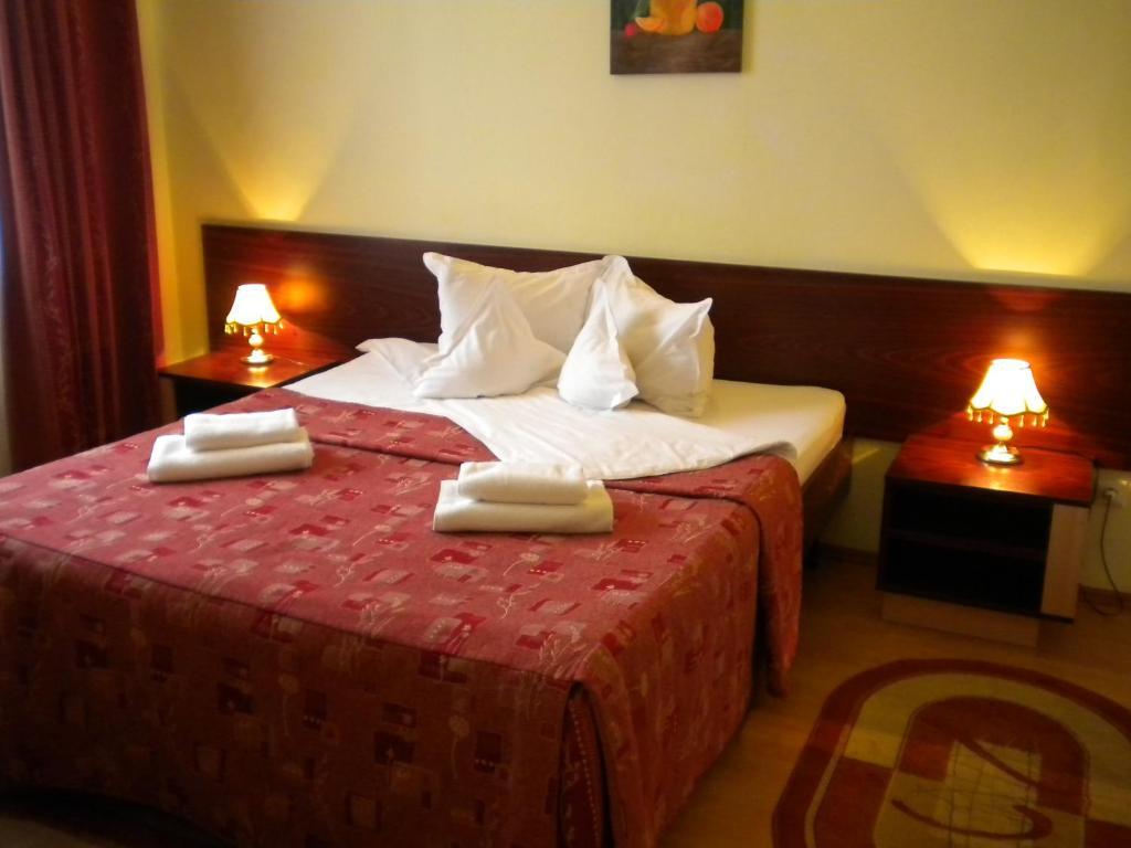 Hotel Decebal Braşov Dış mekan fotoğraf